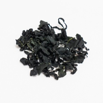 Dried Wakame Seaweed for Miso Soup Packaged in a Bag