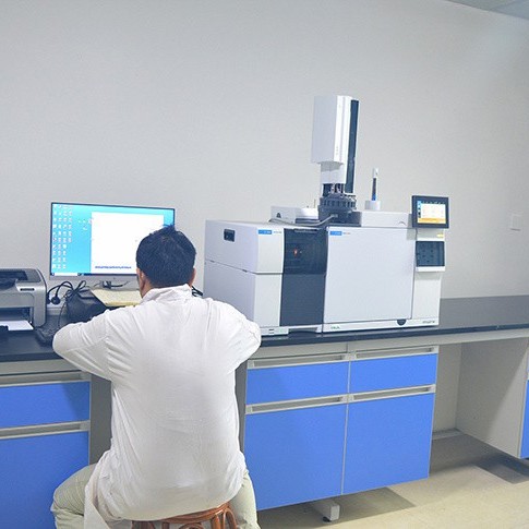 Wholesale 100% Organic Tea Tree Oil Essential Oil Manufacturer