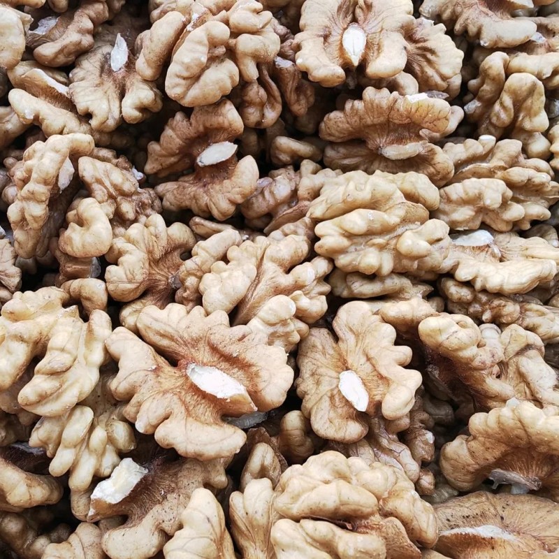 Plump Whole Direct-Supply Healthy Walnuts Xinfeng Walnut Kernels