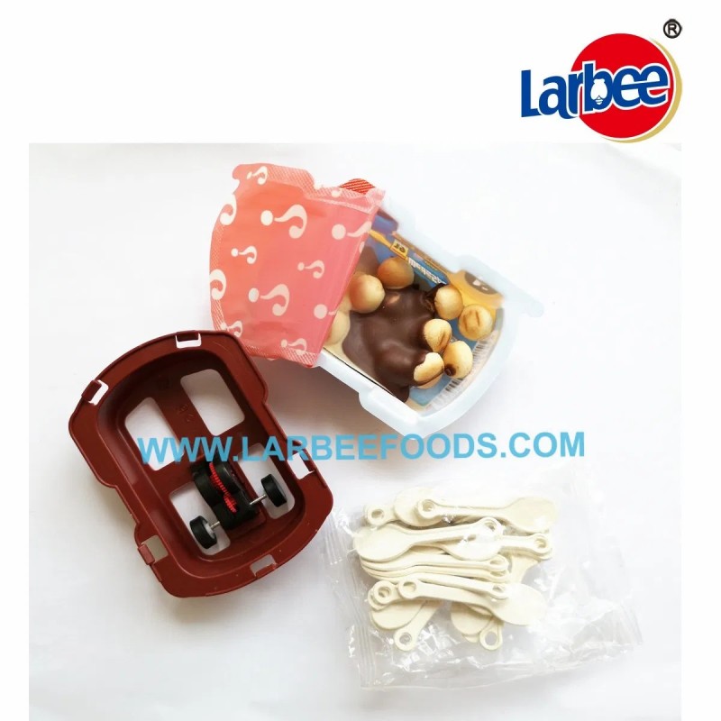 Halal Biscuits Chocolate Car Toy Candy From Larbee Factory