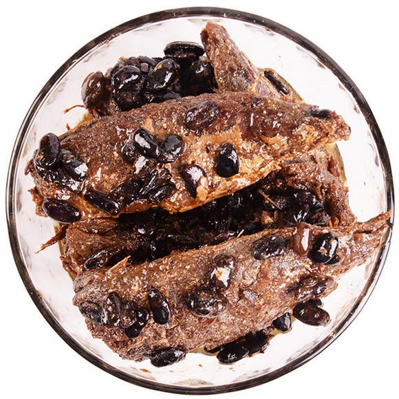 Easy Open Canned Fried Dace with Salted Black Beans