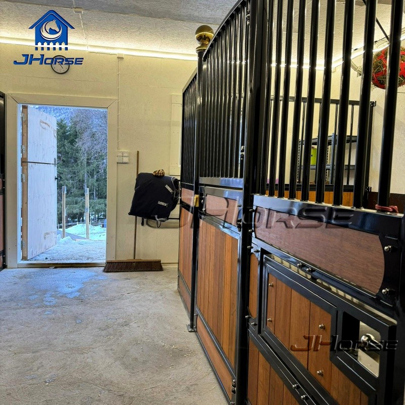 Advantage Factory Supplier Mobile Prefab Training Wooden Cheap Portable Horse Stable E-09