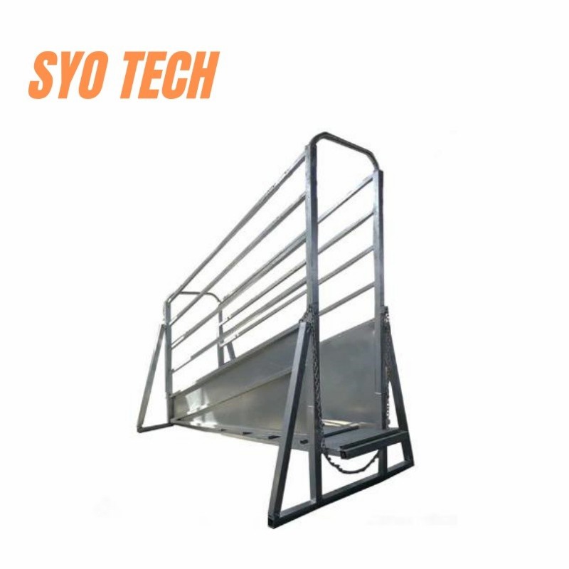 Hot Dipped Galvanized Mobile Adjustable Premium Livestock Equipment Farming Cattle Loading Ramp