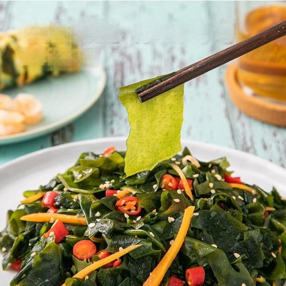 Factory Supplier High Quality Extra Selected Natural Organic Dried Wakame Leaves Cut S/M/L Size 10kg OEM Package