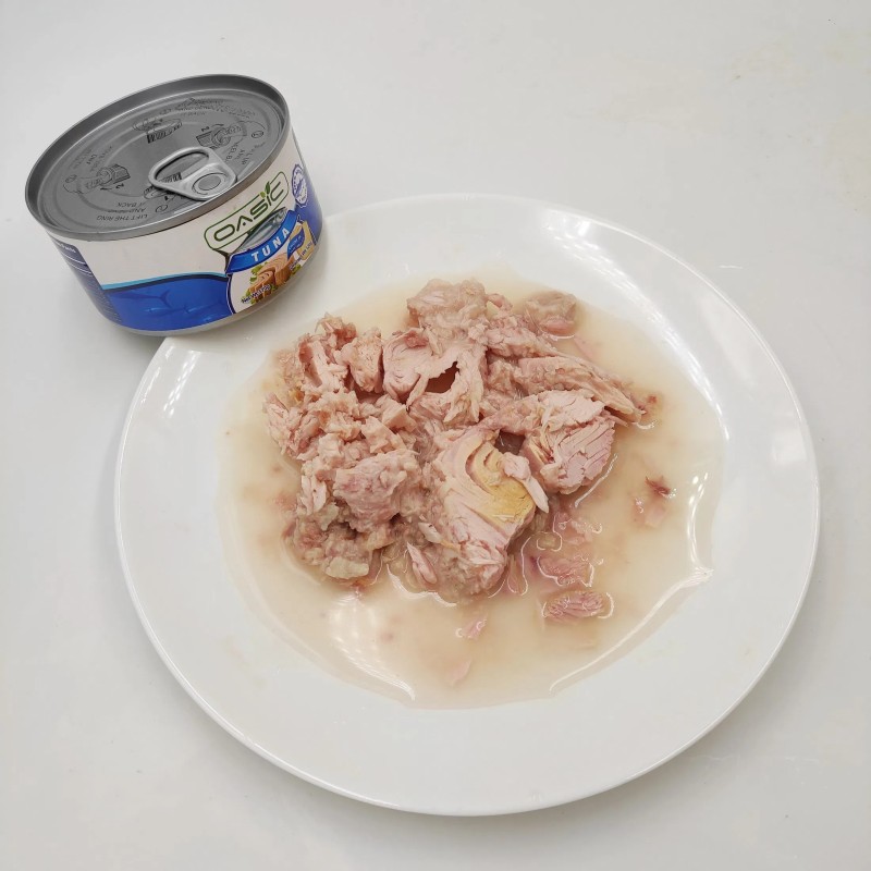 Wholesale Types of Tinned Tuna Shredded Canned Tuna Fish in Brine 140g