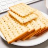 Hot Sale Sesame Flavor Salt Soda Saltine Crackers Chia Seed Soda Cracker
