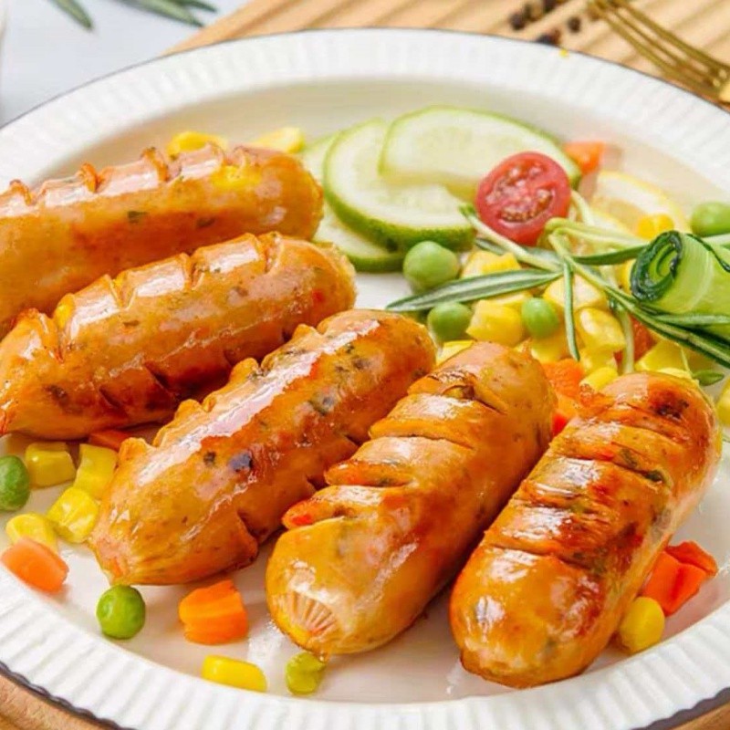 a Nutritionist Scientifically Combines a Balanced Mix of Meat and Vegetables with Chicken and Vegetables in Sausage Form.