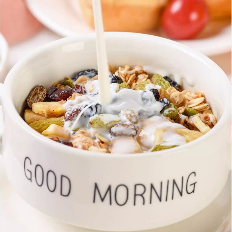 Bread and Baked Goods Dried Fruit Brown Color Raisin