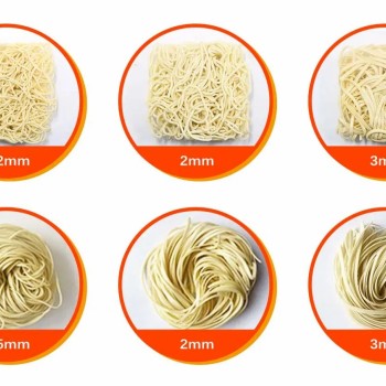 Customized OEM Brand Wholesale Easy Cooking Halal Hot Pot Instant Wok Noodle
