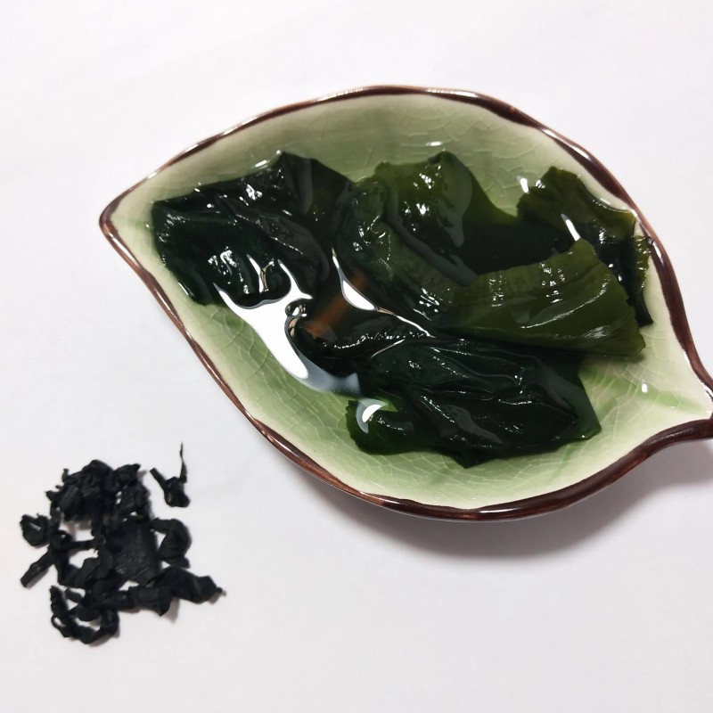 N05 Wholesale Premium Edible Middle Size Dried Undaria Pinnatifida Suringar Wakame Seaweed