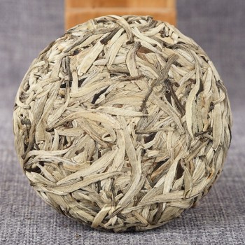 100g Yunnan Big Bud Silver Needle White Tea Cake