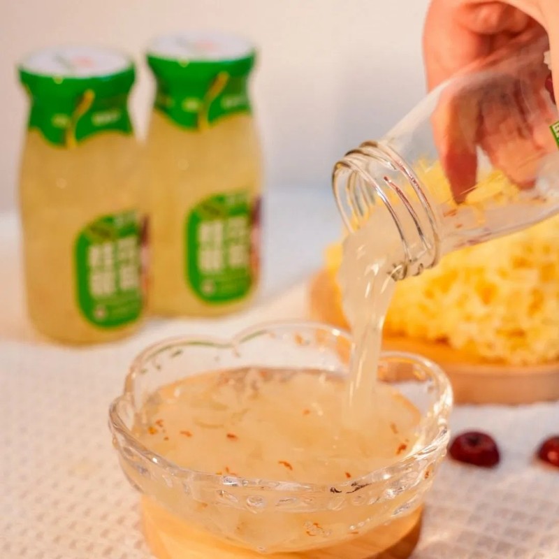 Gourmet Osmathos White Fungus Stew for Flavorful Dishes