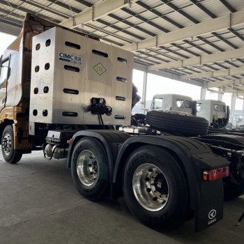 Camc 6X4 CNG Prime Mover, Tractor Head 420HP