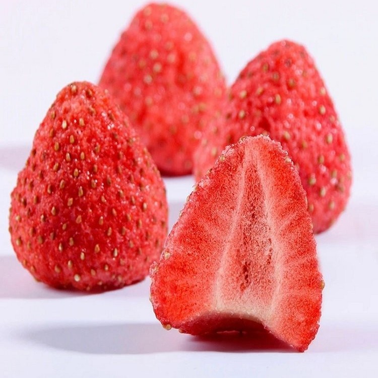 Freeze-Dried Strawberry Slice with Suger