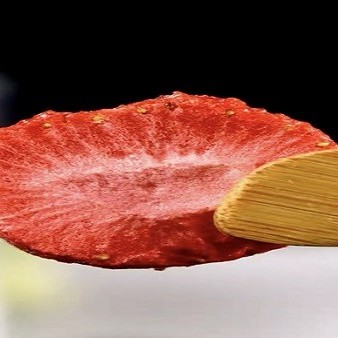 Freeze-Dried Strawberry Slice with Suger