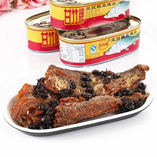 Cats Food Canned Dace Fish with Beans