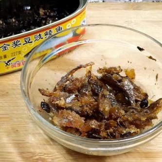 Cats Food Canned Dace Fish with Beans