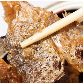 Original Taste Fresh Dace Fish Fried with Black Bean in Can