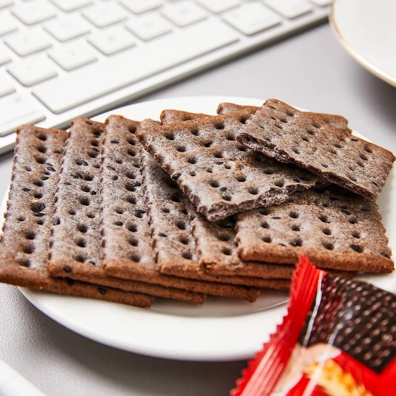 Professional Supply High Fiber Soda Cracker Rye Soda Cracker Biscuit Manufacturer