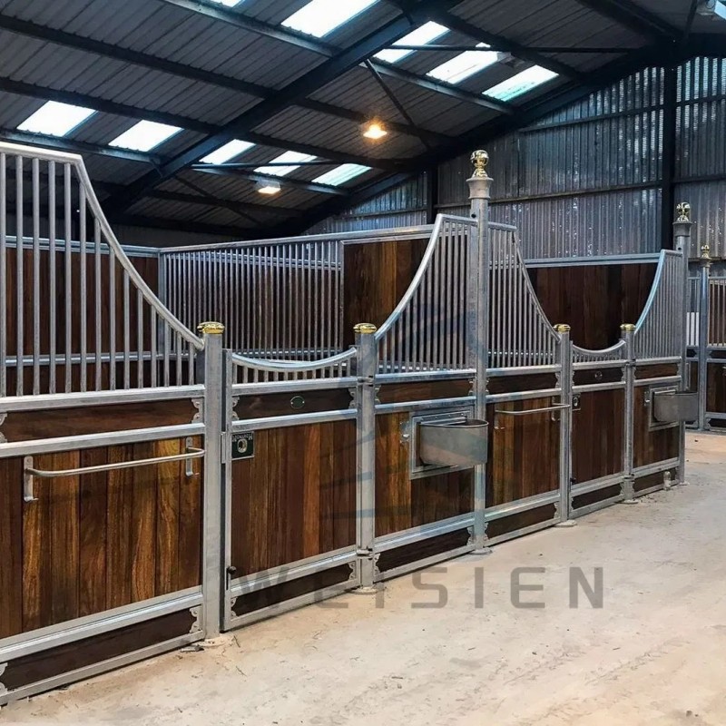 Professional 12FT Horse House Corrosion-Resistant Horse Barn Steel-Framed Horse Stall Box Mobile Horse Box Portable Horse Shelter Anti-Kick Horse Stable
