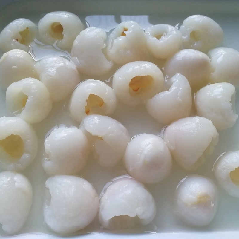Canned Litchi Fruit Canned Fresh Lychee Food OEM Made in China