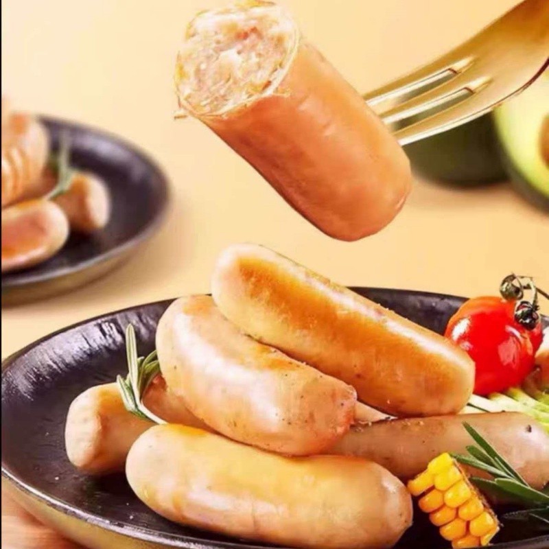 Snacks to Satisfy Your Cravings During The Weight Loss Period: Chicken and Vegetables Sausages.