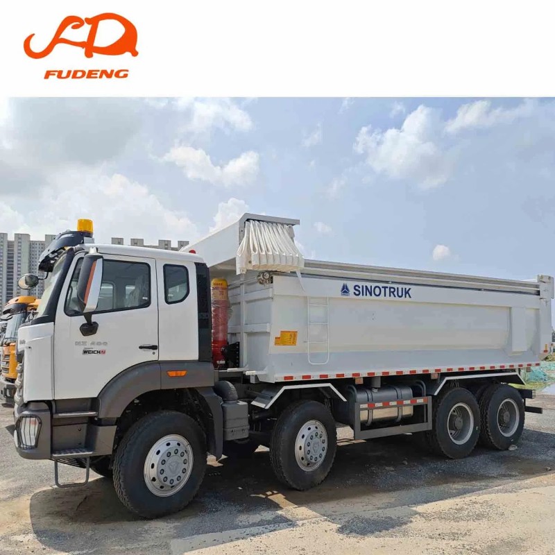 12 Wheels Dumper Tipper Truck 400 HP 8X4 10wheels