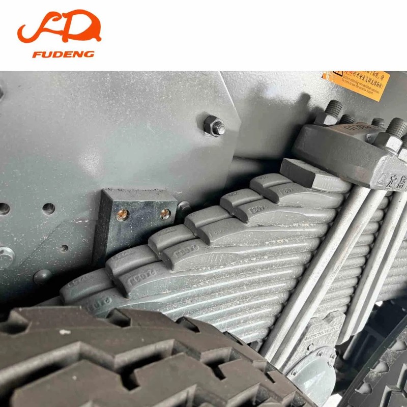 12 Wheels Dumper Tipper Truck 400 HP 8X4 10wheels