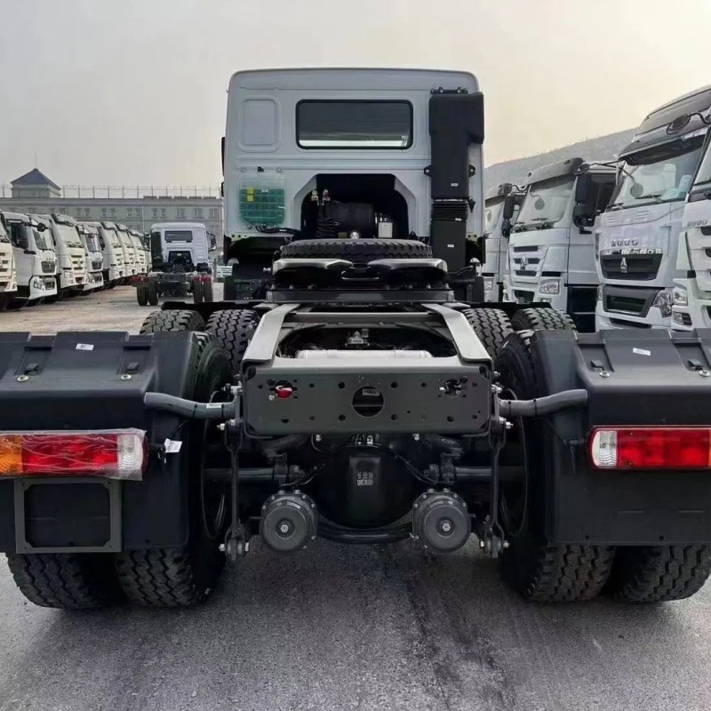 Affordable Sinotruck HOWO 6X4 Diesel Tractor Head for Global Buyers