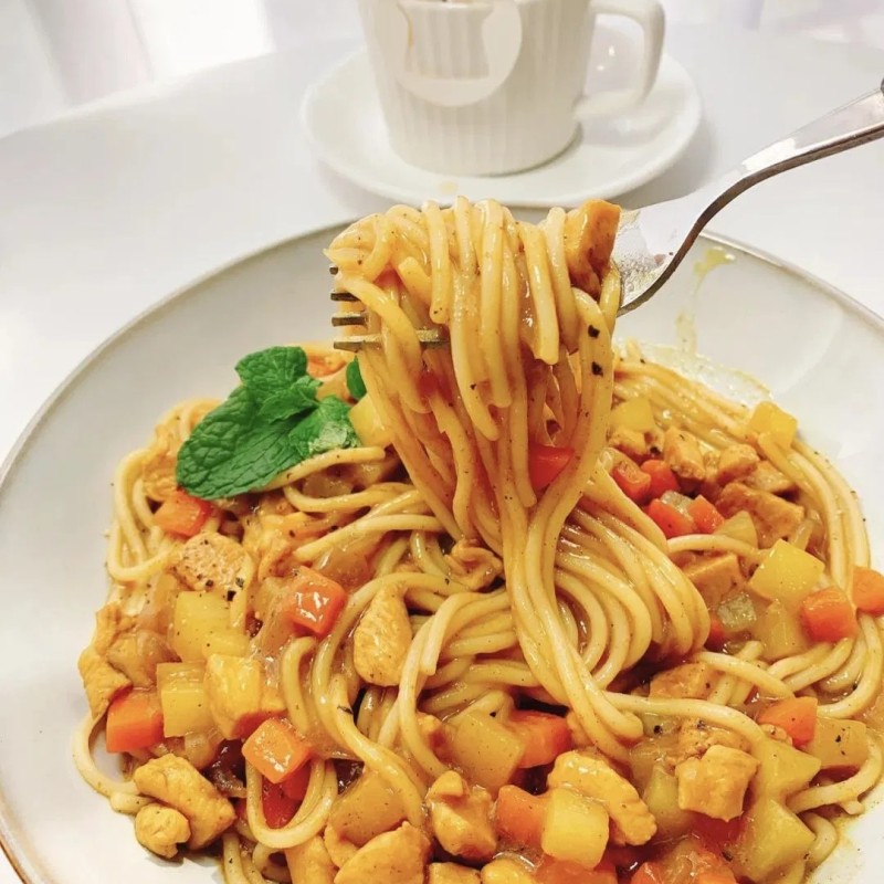 Factory OEM Healthy Salted Egg Yolk Cheese Sauce Spaghetti Shelf Life 12 Month with Bowl