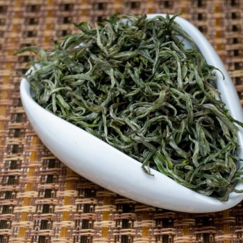 Premium Chinese Green Tea Golden Green Tea
