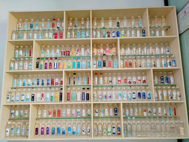 The World's First Pure Natural Pet-Specific Drinking Water Rich in Mineral Trace Elements