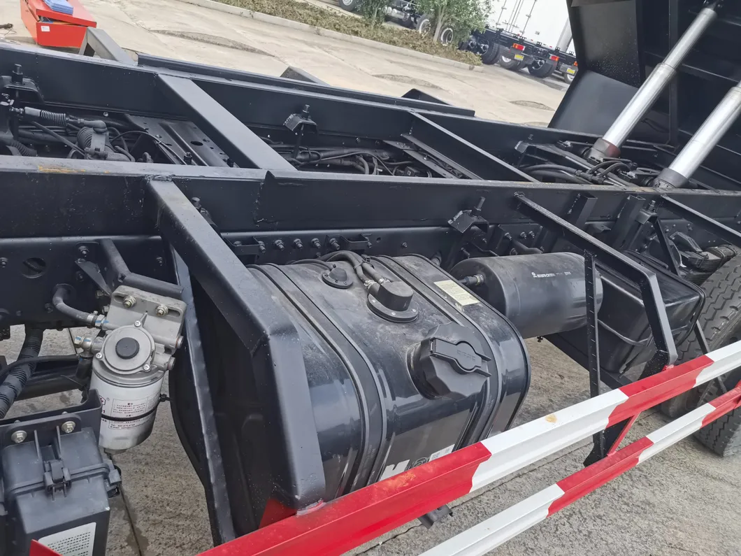 High-Quality Dongfeng 4X4 10t Tipper Dump Truck for Sale