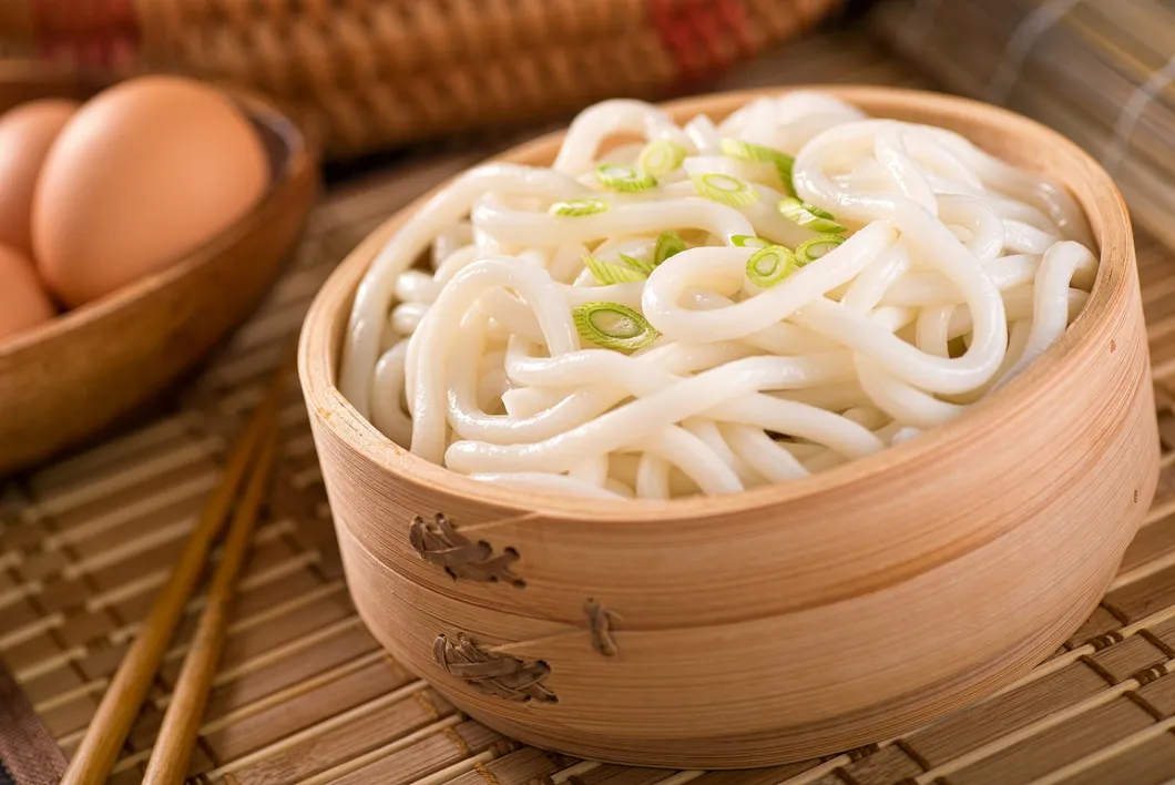 Sunrise New Brand Brc Hot Wholesale White Fresh Udon Noodles