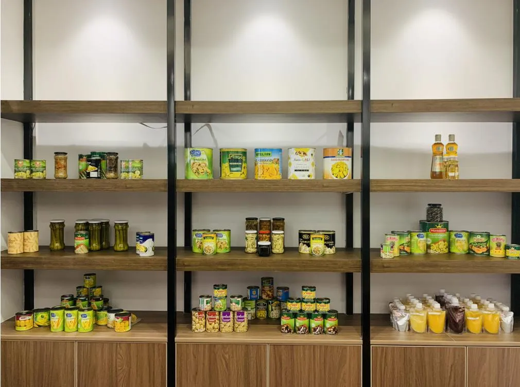 Ready to Eat Instant Noodle Mushrooms Beef Instant Noodles Ramen Noodles