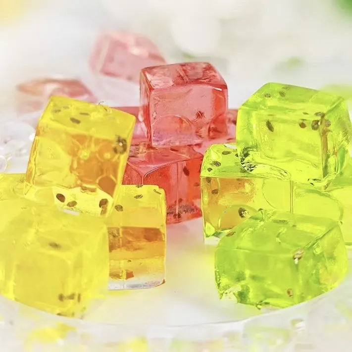 Wholesale Exotic Candy 40g Skittless Chewy Inflatable Candy Soft