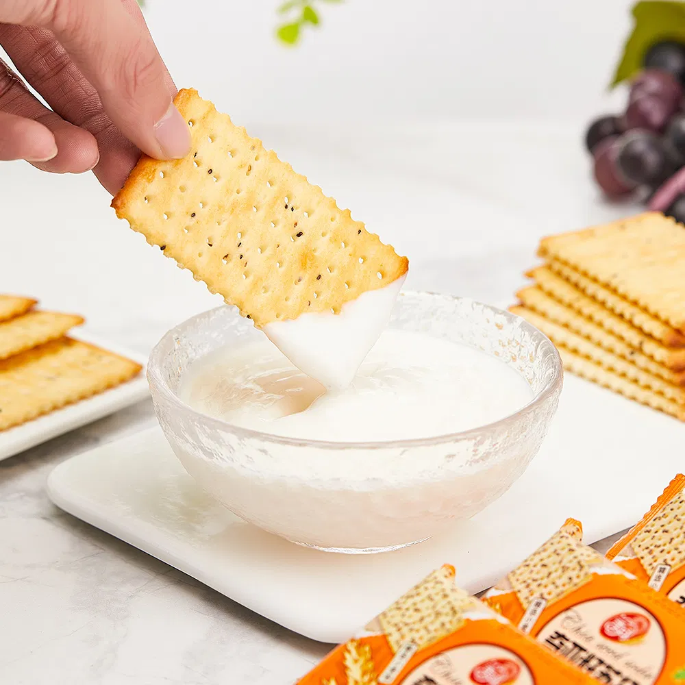 Hot Sale Sesame Flavor Salt Soda Saltine Crackers Chia Seed Soda Cracker