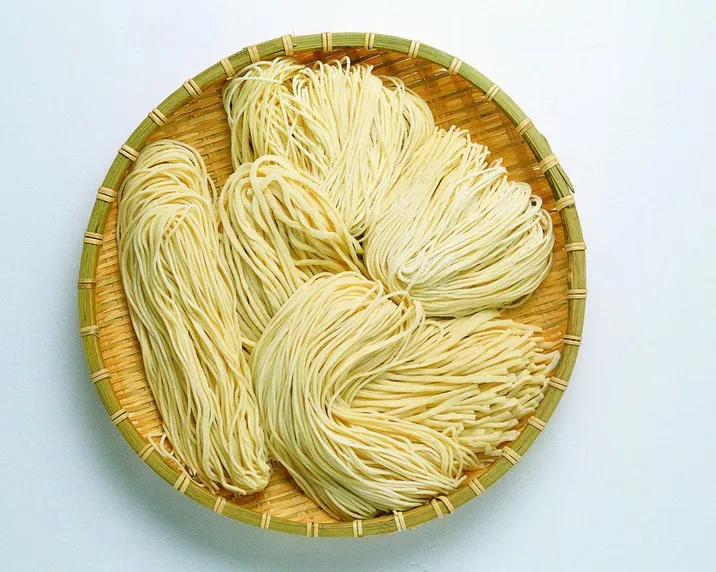 China Factory Manufacture Vital Wheat Gluten / Wheat Gluten Pellets 82%, 75%