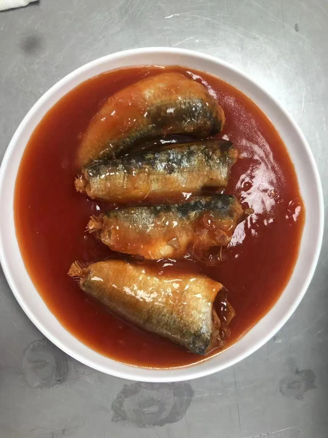 Canned Sardines in Vegetable Oil 125g Club Can