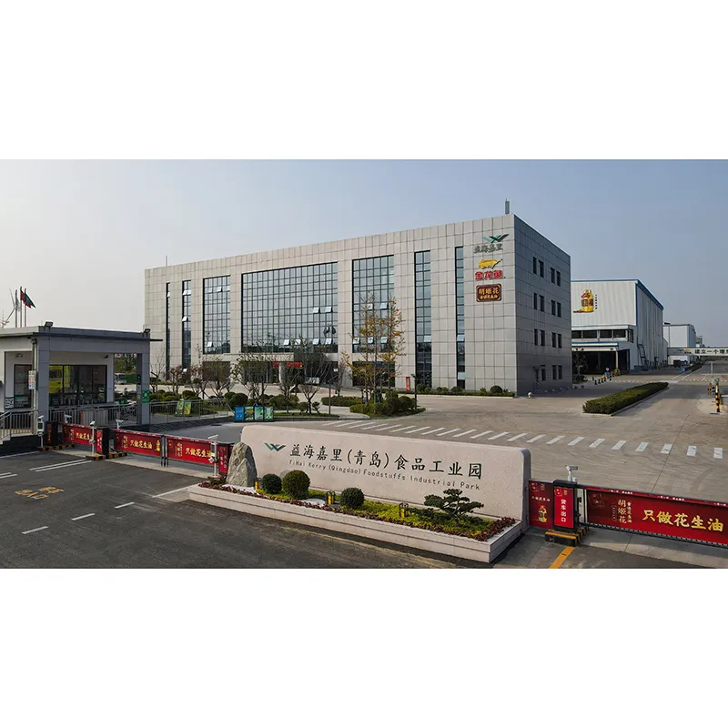 Jinlongyu Peanut Oil for Salad and Cold Dishes, Its Delicate Flavor Complements Rather Than Dominates Fresh Vegetables and Herbs.