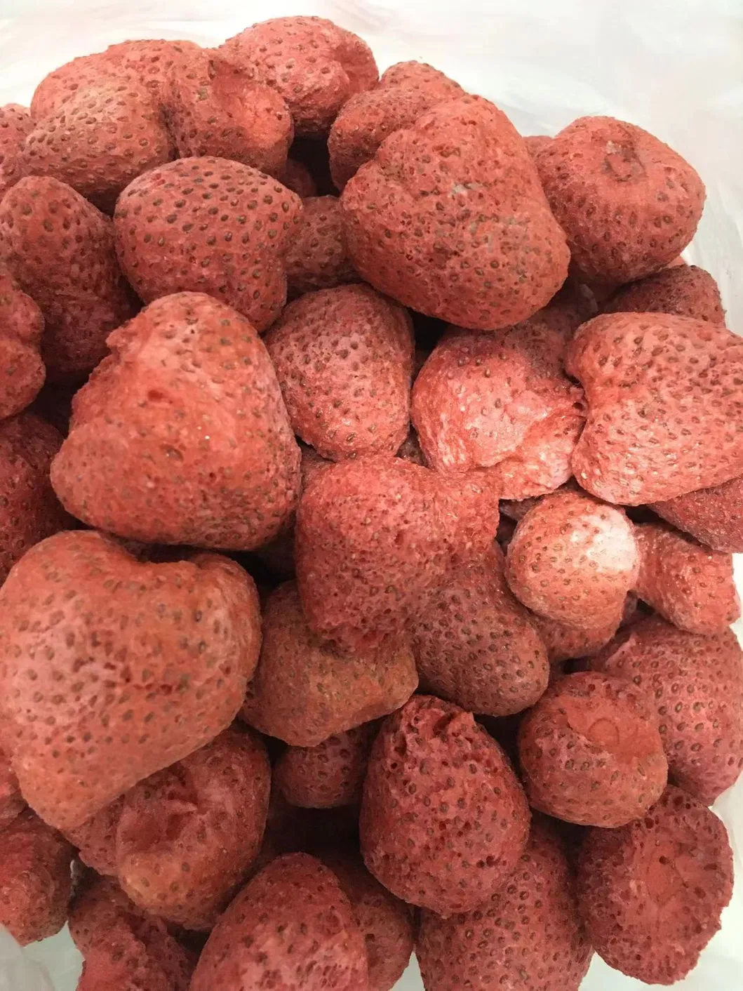 Freeze-Dried Strawberry Slice with Suger