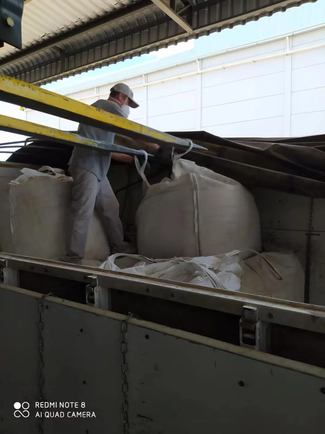 Ekato Animal Feed Dicalcim Phosphate (DCP 18%)