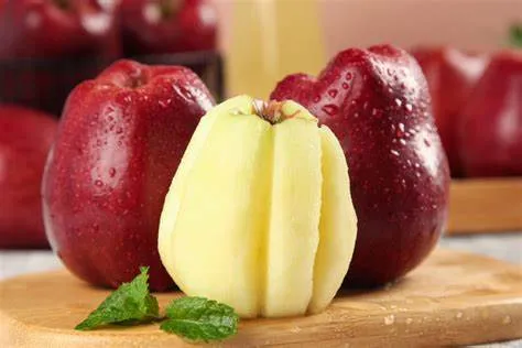 Fresh Apples Green Qinguan Royal Gala Australian Golden Direct Manufacturer From China