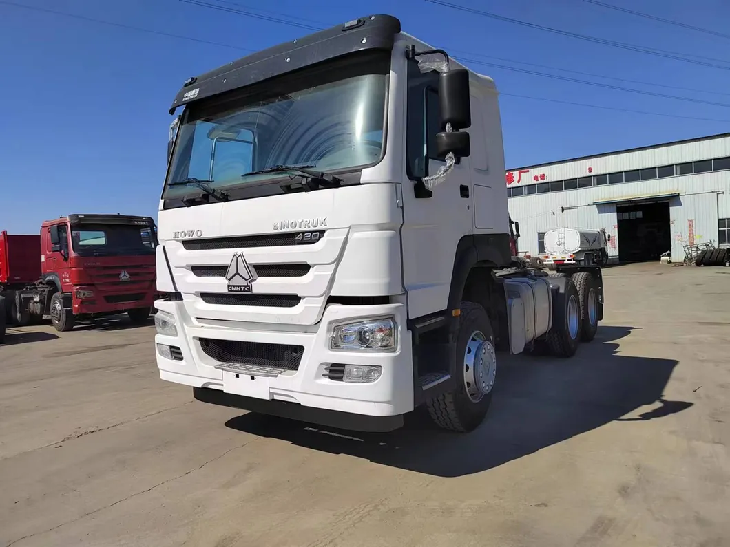 Cheap Chinese Brand Sinotrukused HOWO 420HP Tractor Head Red Truck Head for Sale