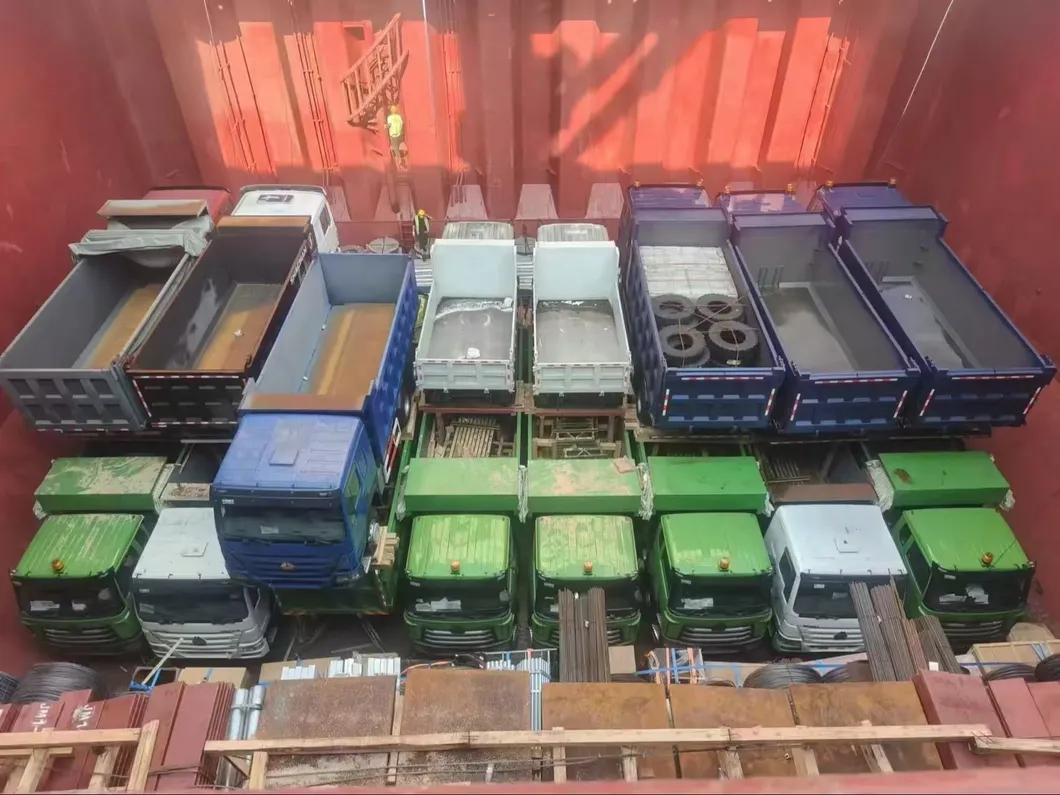 Cheap Chinese Brand Sinotrukused HOWO 420HP Tractor Head Red Truck Head for Sale