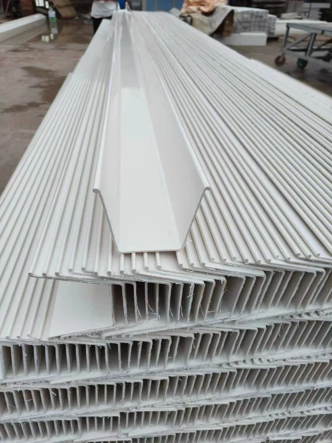 Hydroponic Food-Grade Nft PVC Channel PVC Gutter Pipe for Strawberry